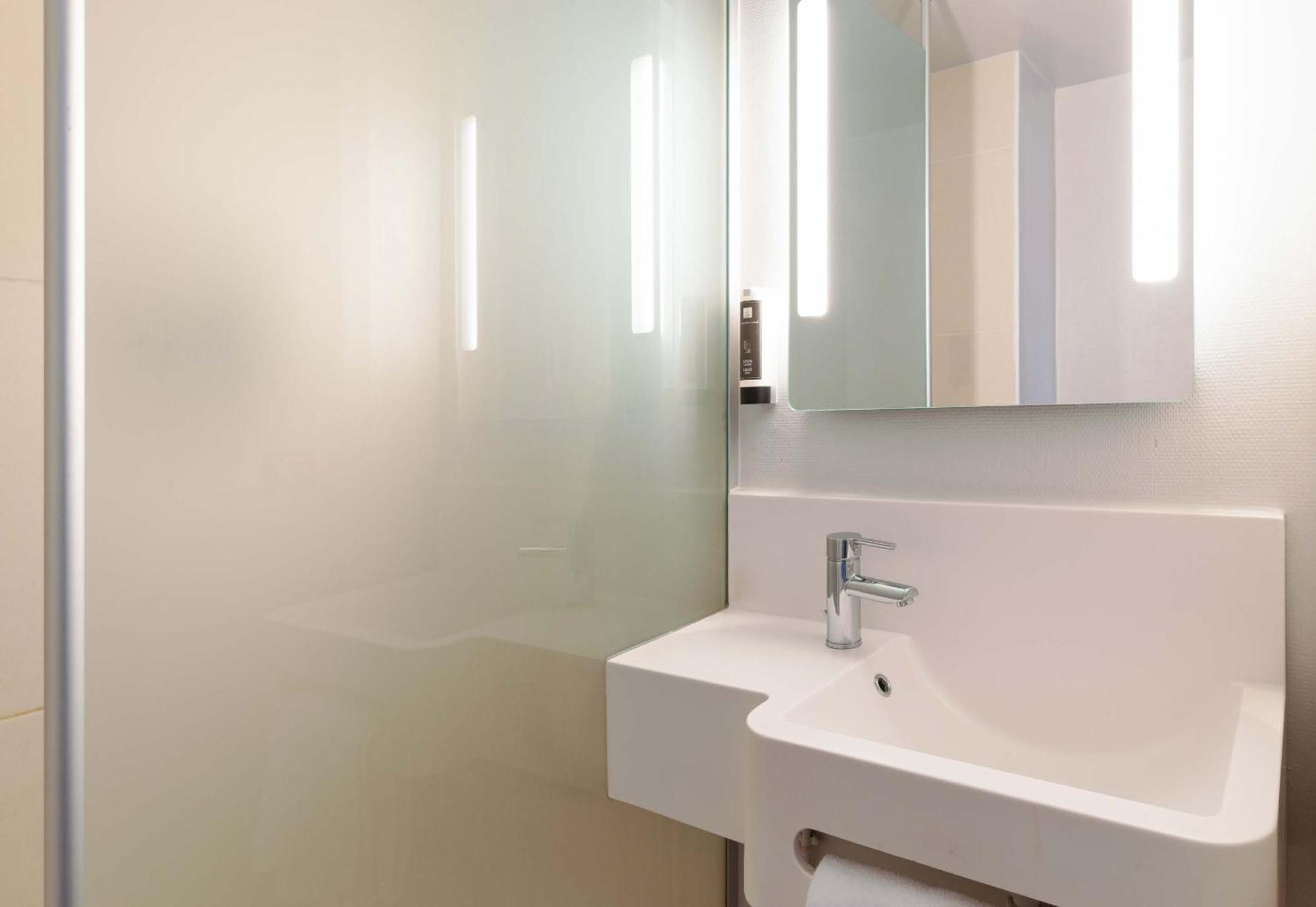 B&B Hotel Lyon Centre Monplaisir المظهر الخارجي الصورة